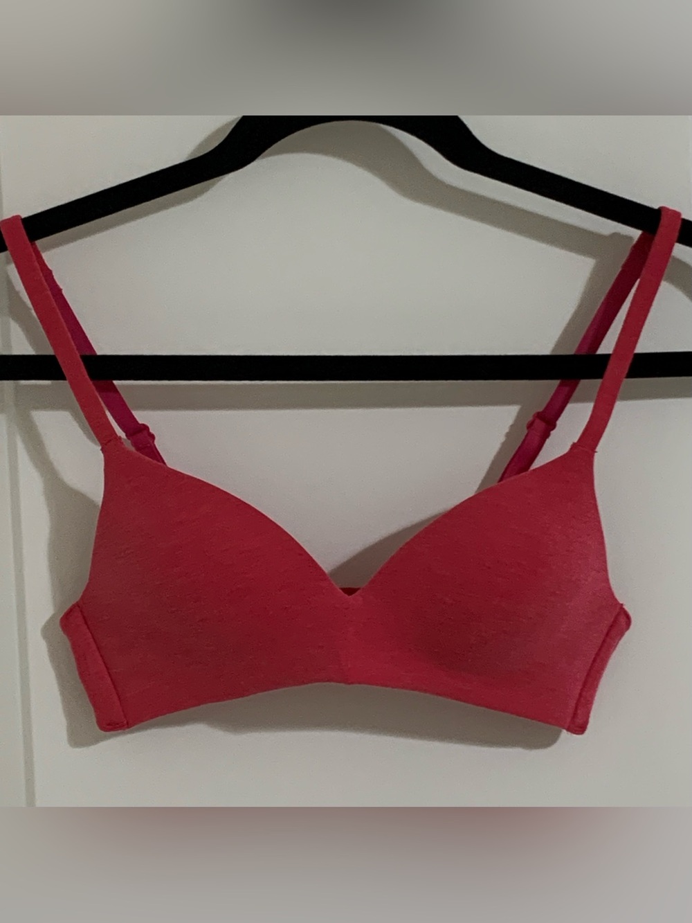 GAP Seamless Hot Pink T-Shirt Bra - Lightly Padded, 32A